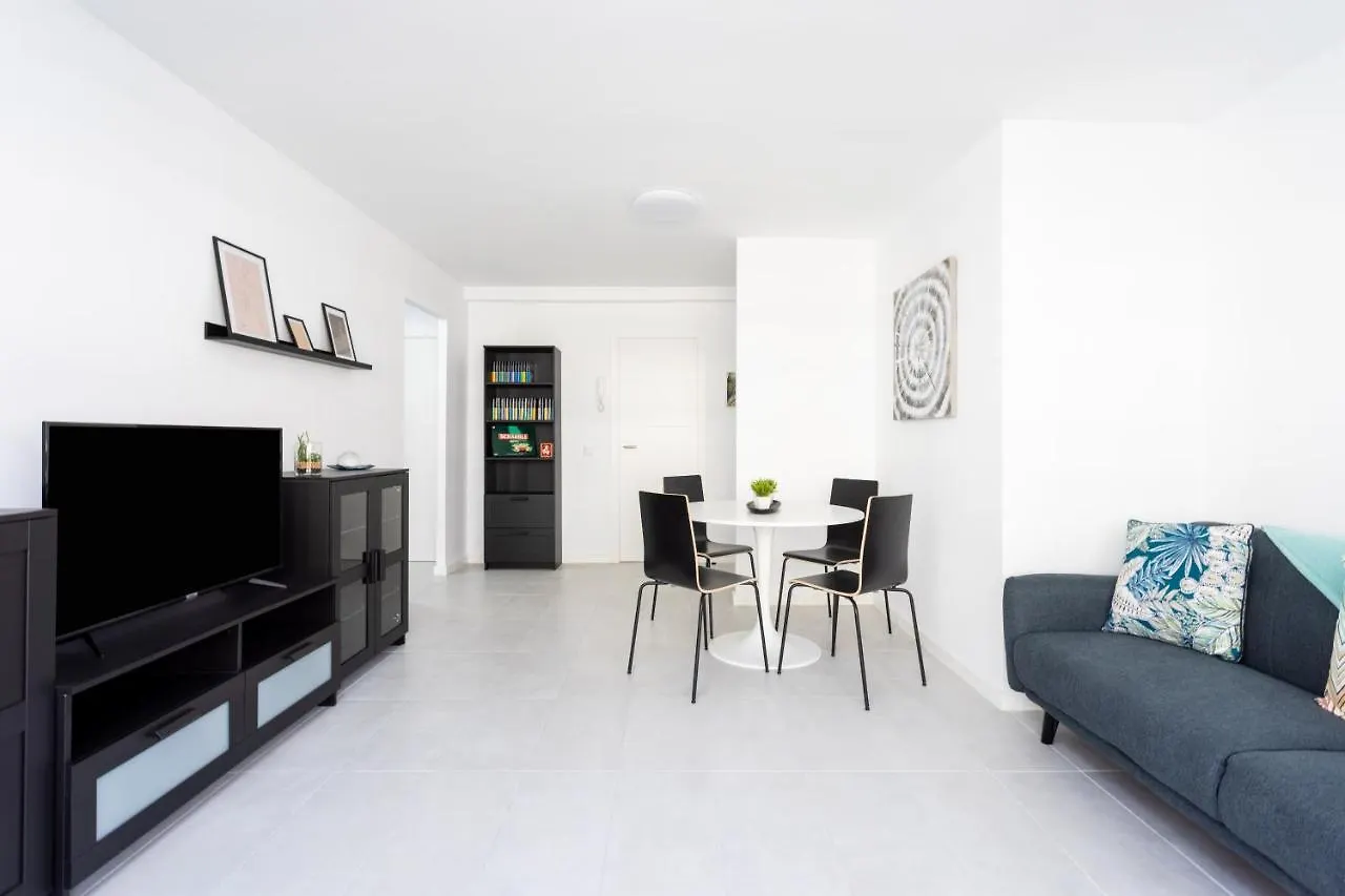 ארונה Home2Book Paradise Los Cristianos, Pool & Wifi 0*,